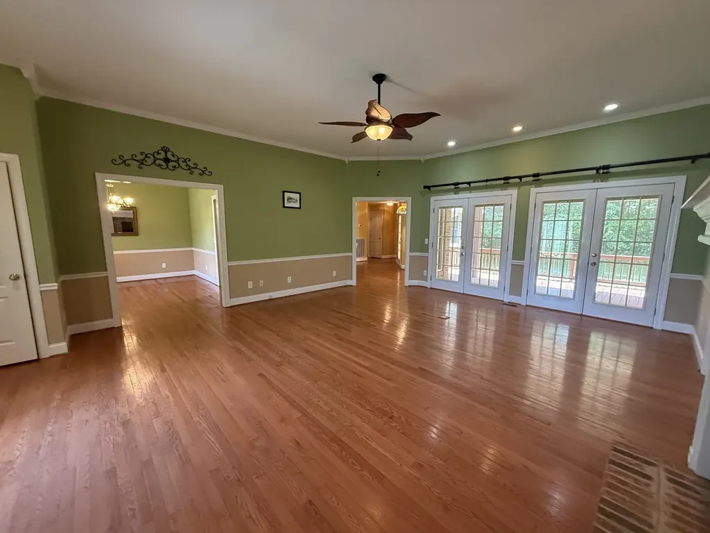 647 Golf Shores Drive Winchester TN 37398