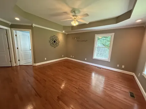 647 Golf Shores Drive Winchester TN 37398