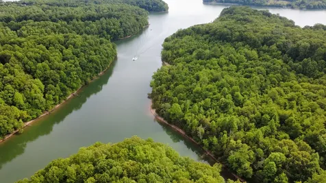 647 Golf Shores Drive Winchester TN 37398