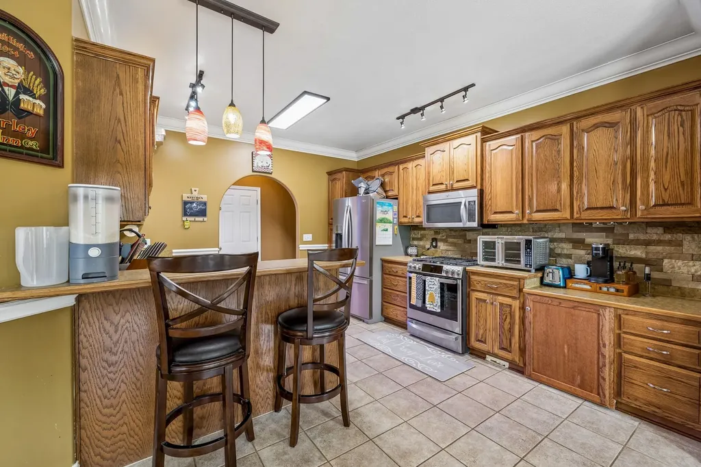 947 Bold Springs Road Mc Ewen TN 37101