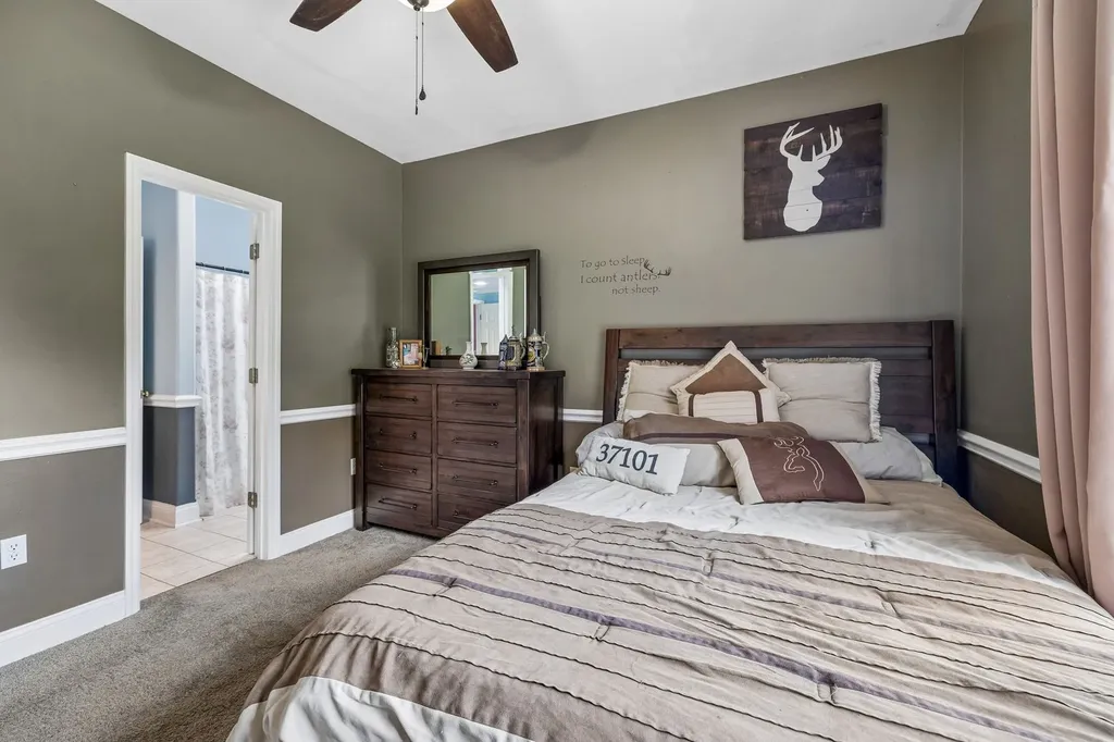 947 Bold Springs Road Mc Ewen TN 37101