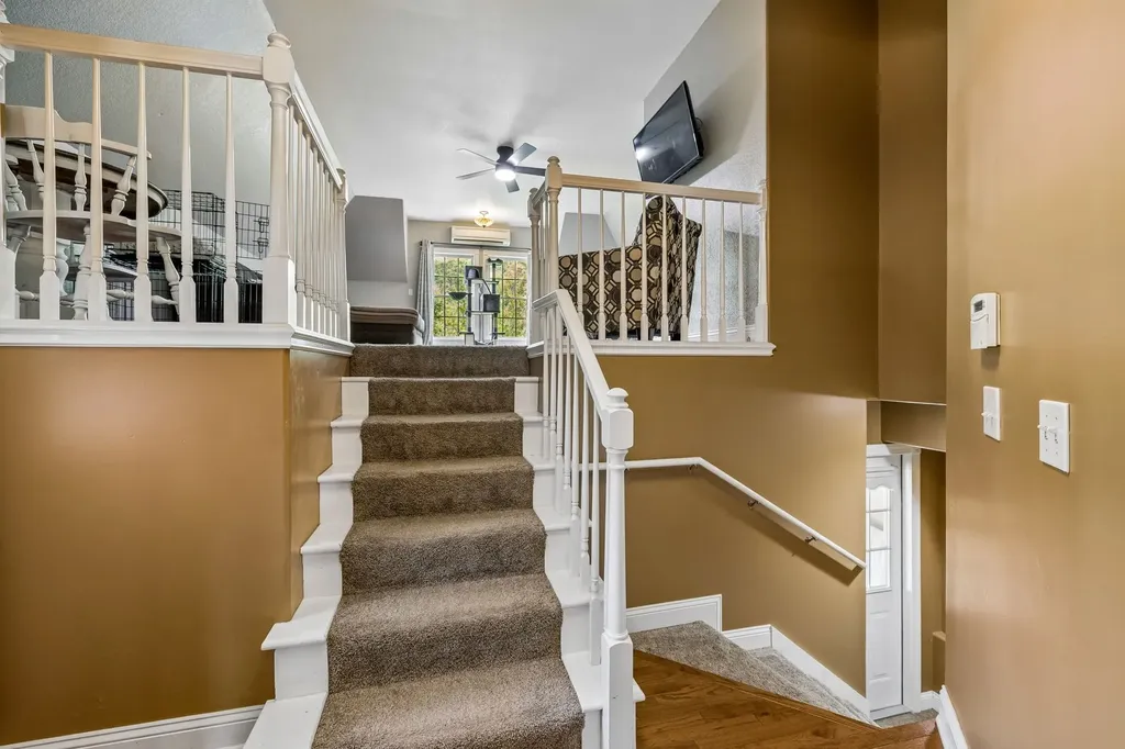 947 Bold Springs Road Mc Ewen TN 37101