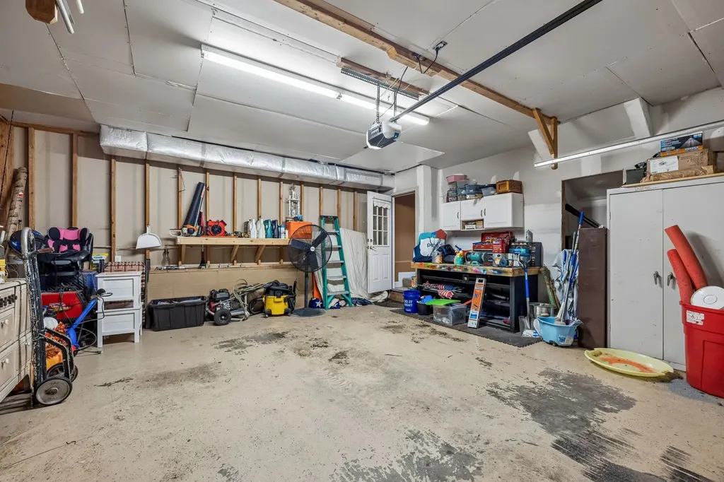 947 Bold Springs Road Mc Ewen TN 37101