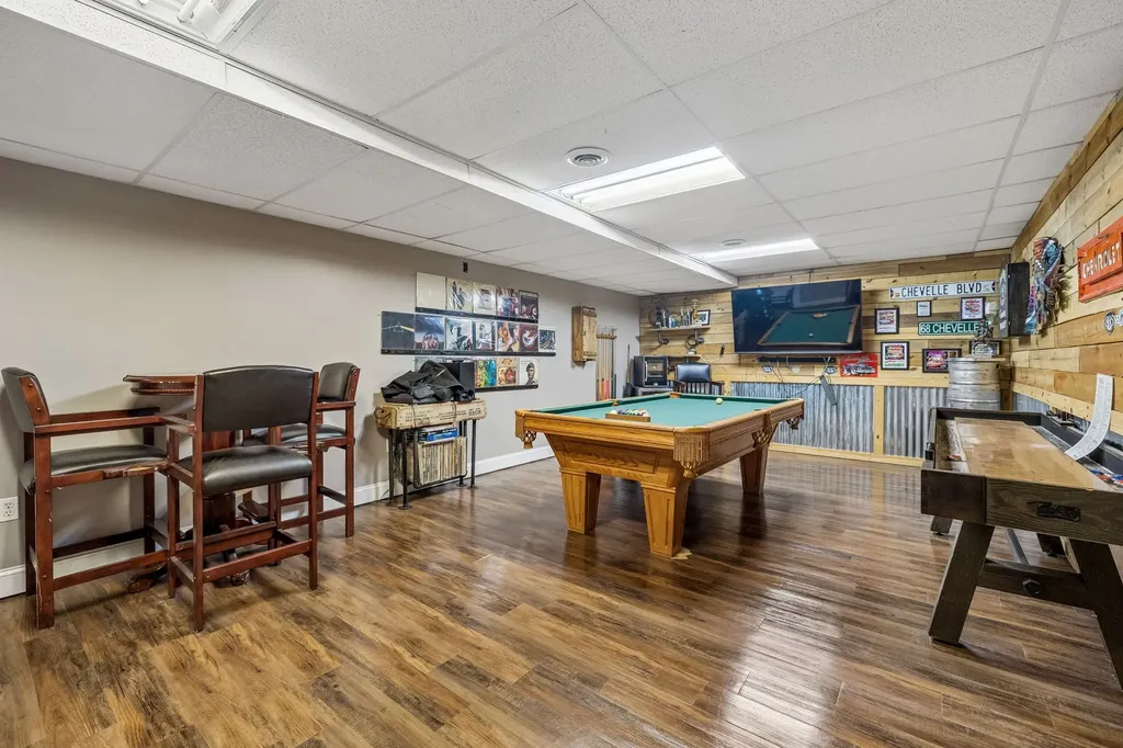 947 Bold Springs Road Mc Ewen TN 37101