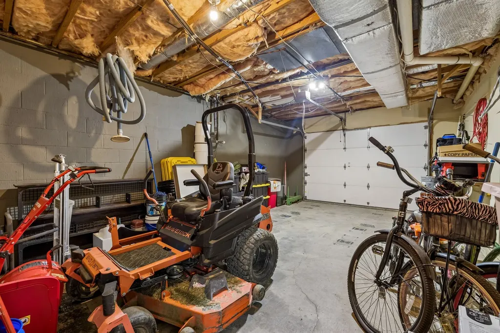 947 Bold Springs Road Mc Ewen TN 37101