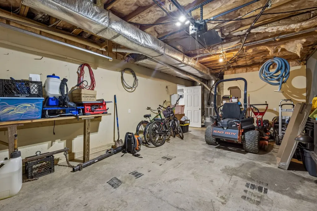 947 Bold Springs Road Mc Ewen TN 37101