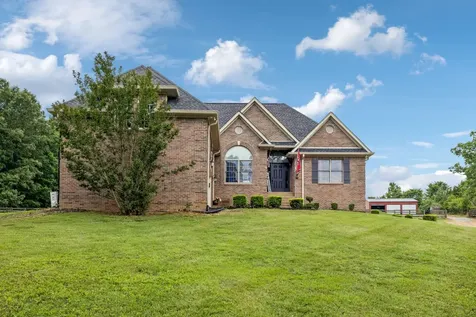 947 Bold Springs Road Mc Ewen TN 37101