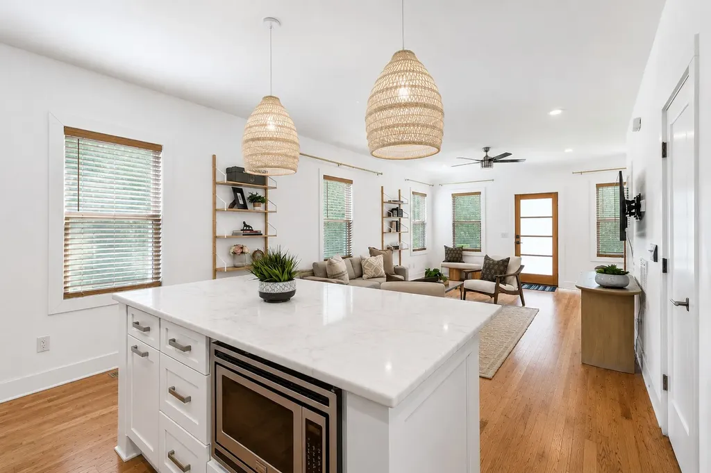 1317 Jones Avenue Nashville TN 37207