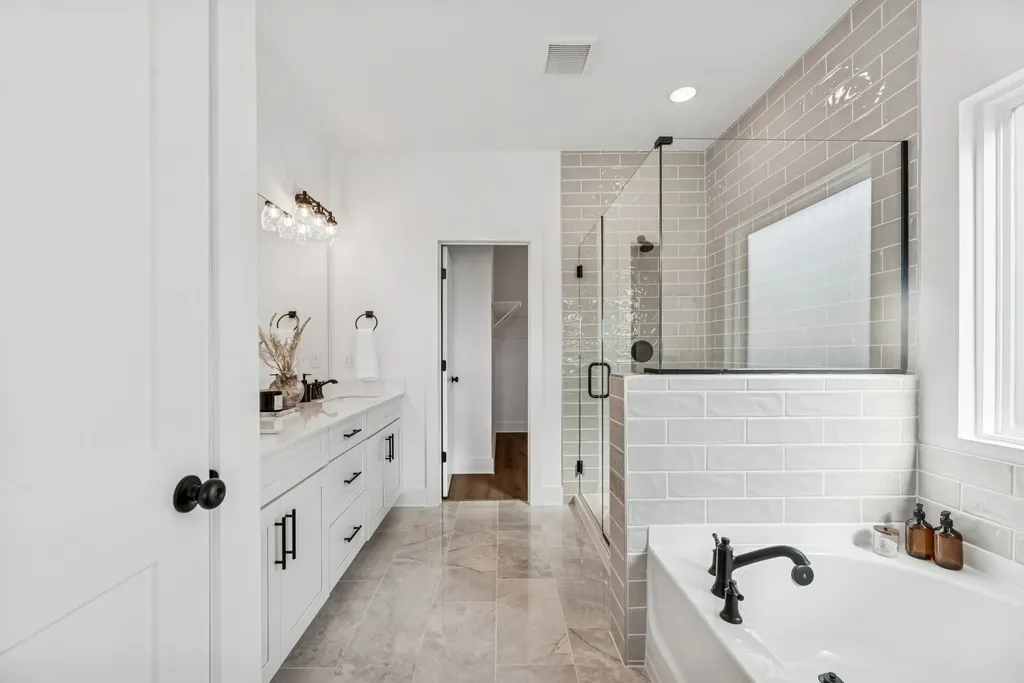 504 Canal Circle Nashville TN 37214