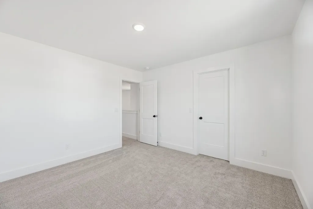 504 Canal Circle Nashville TN 37214