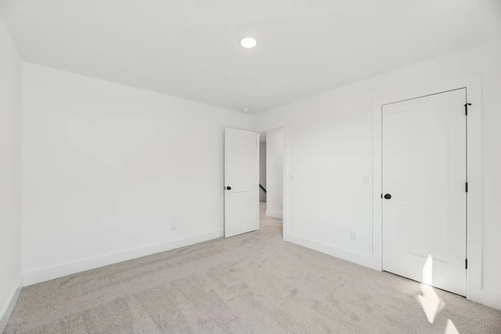 504 Canal Circle Nashville TN 37214