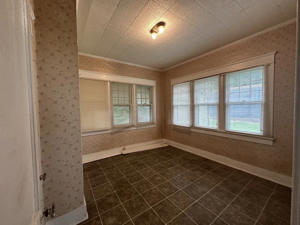 626 S 1st Street Pulaski TN 38478