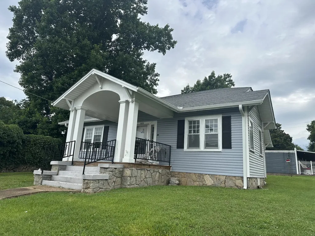 626 S 1st Street Pulaski TN 38478