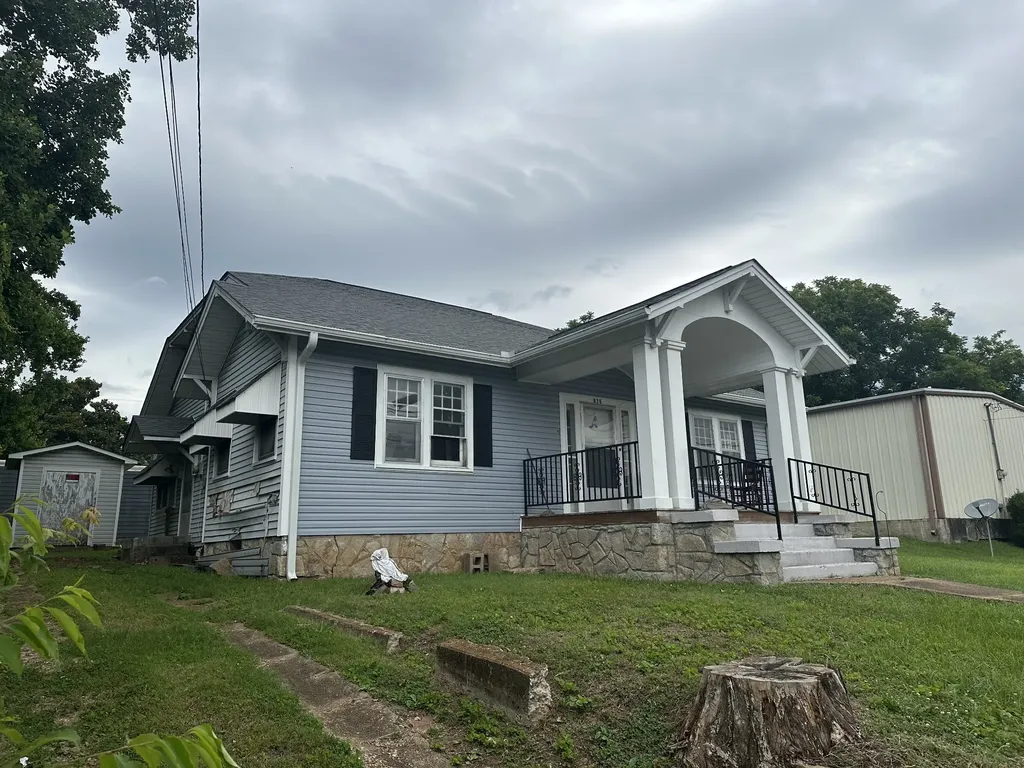 626 S 1st Street Pulaski TN 38478