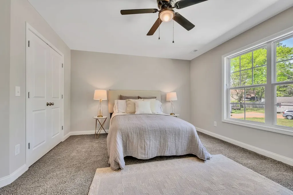 419 Via Drive Clarksville TN 37043