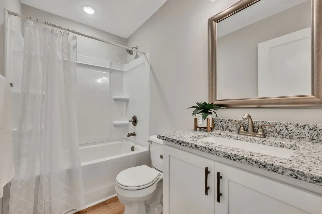 419 Via Drive Clarksville TN 37043