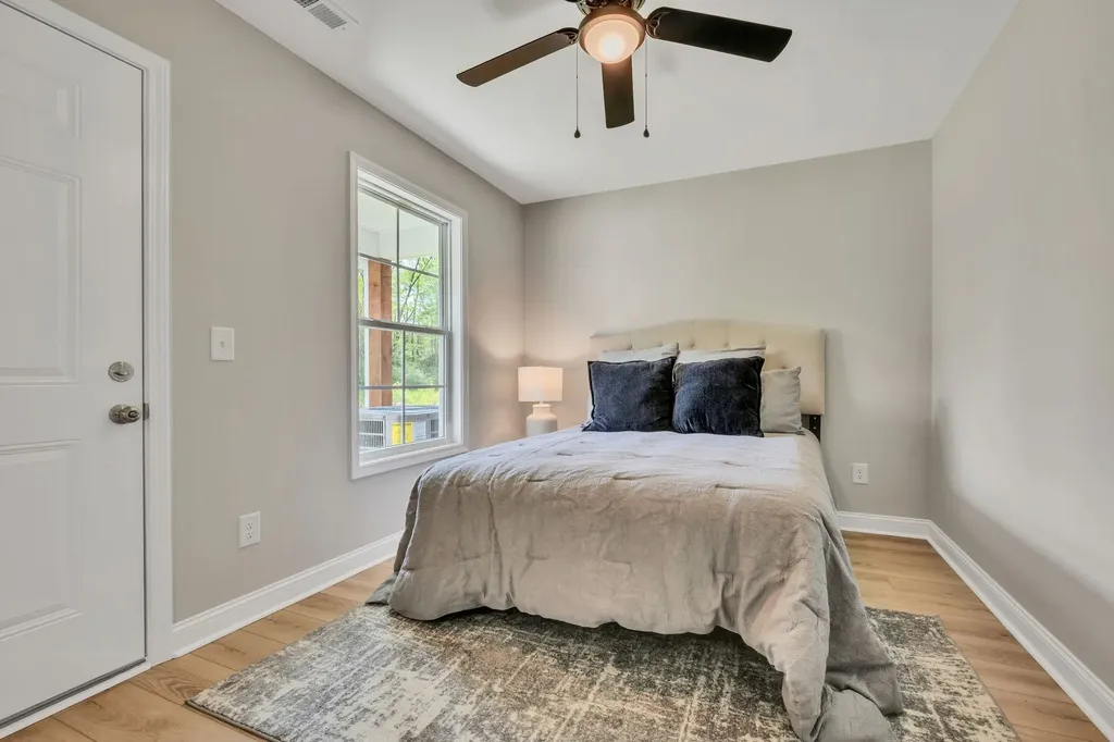 419 Via Drive Clarksville TN 37043