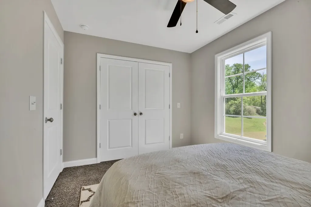 419 Via Drive Clarksville TN 37043
