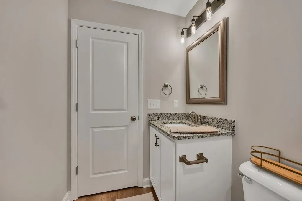 419 Via Drive Clarksville TN 37043