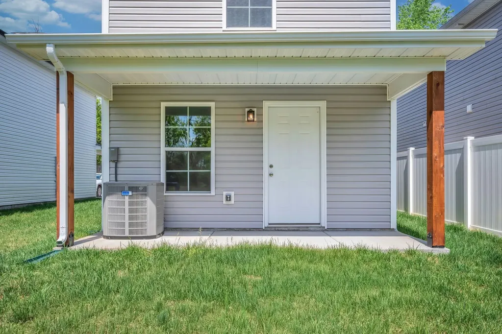 419 Via Drive Clarksville TN 37043