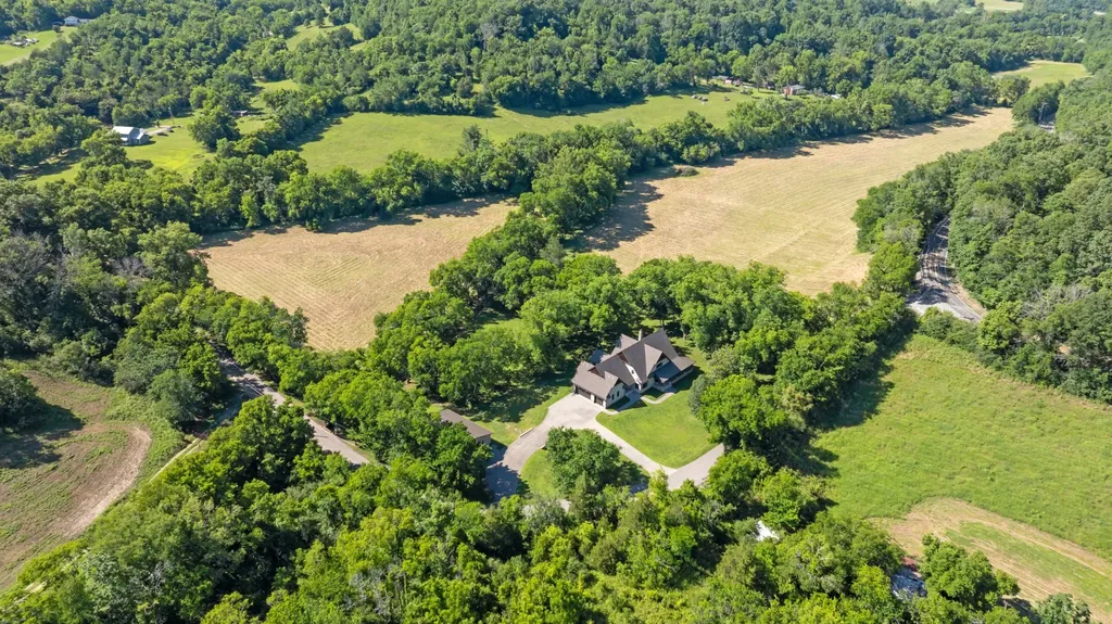 7212 Indian Creek Road Nashville TN 37209