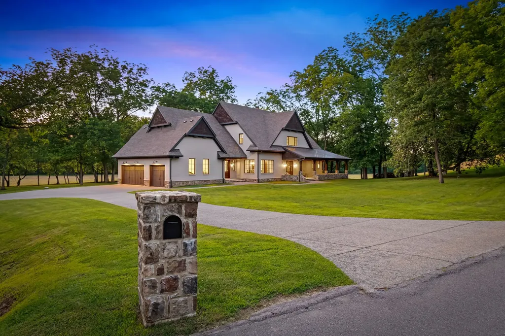 7212 Indian Creek Road Nashville TN 37209