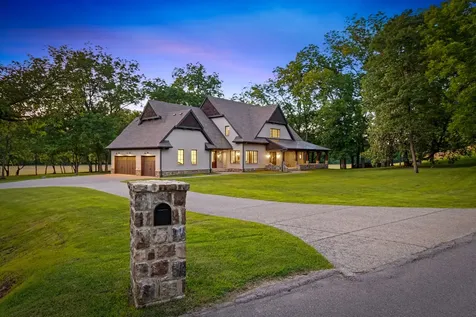 7212 Indian Creek Road Nashville TN 37209
