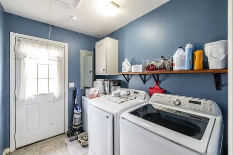 144B Leo Carter Road Bethpage TN 37022