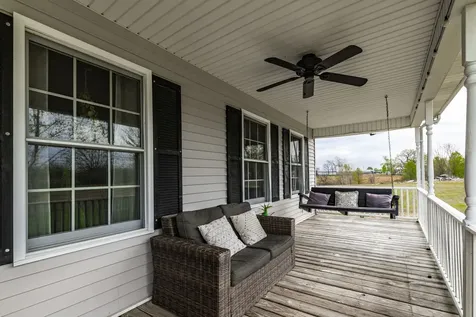 144B Leo Carter Road Bethpage TN 37022