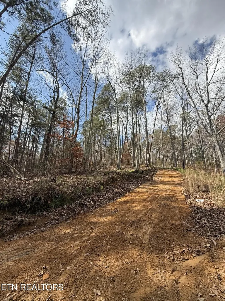 1 Parksville Road Benton TN 37307