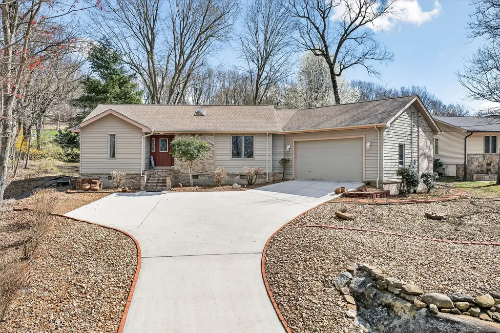 113 Prescott Lane Crossville TN 38558