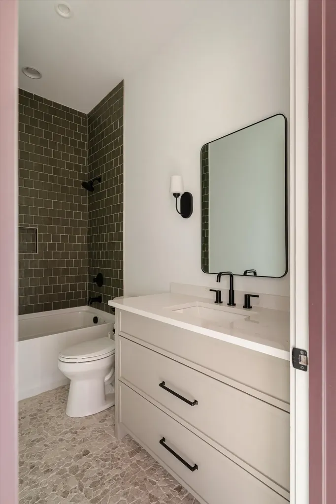 515A Continental Drive Nashville TN 37209