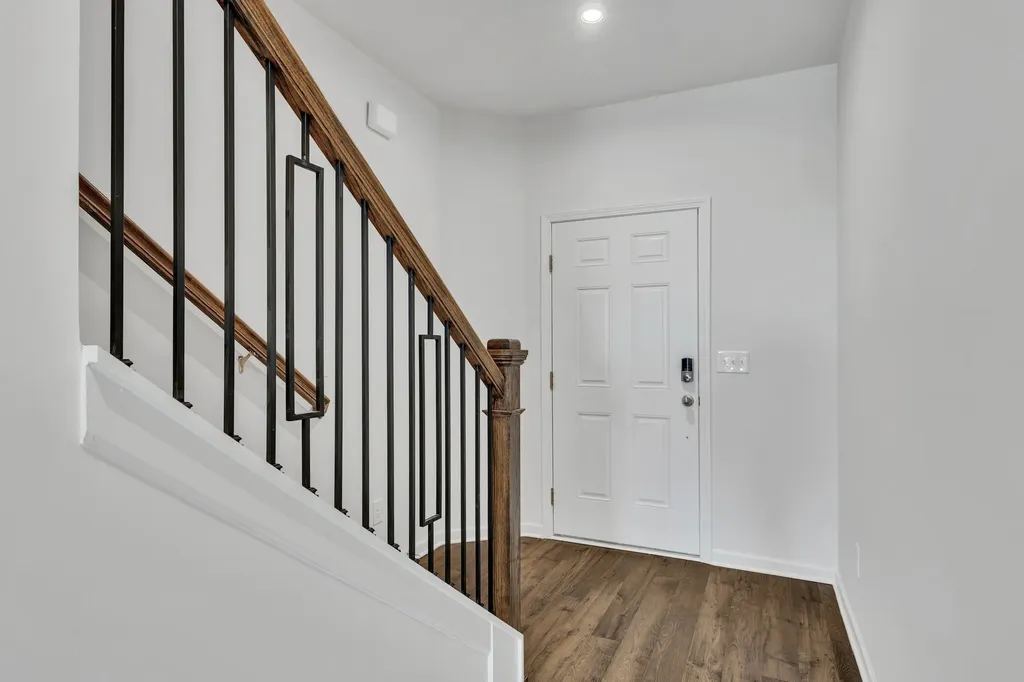 5004 Dayflower Drive Hermitage TN 37076