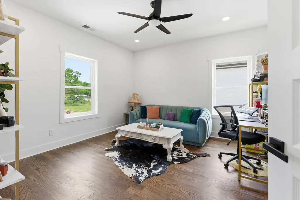 3715 Fairview Drive Nashville TN 37218