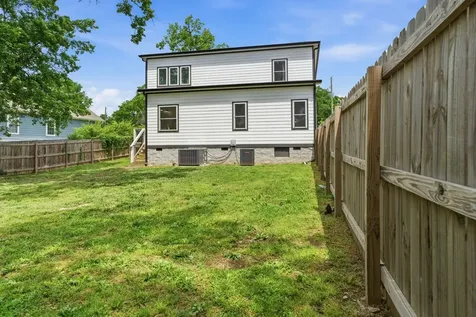 3715 Fairview Drive Nashville TN 37218