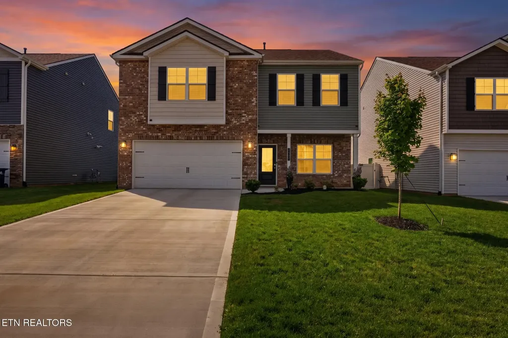 2402 Best Farms Lane Maryville TN 37803
