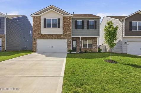 2402 Best Farms Lane Maryville TN 37803