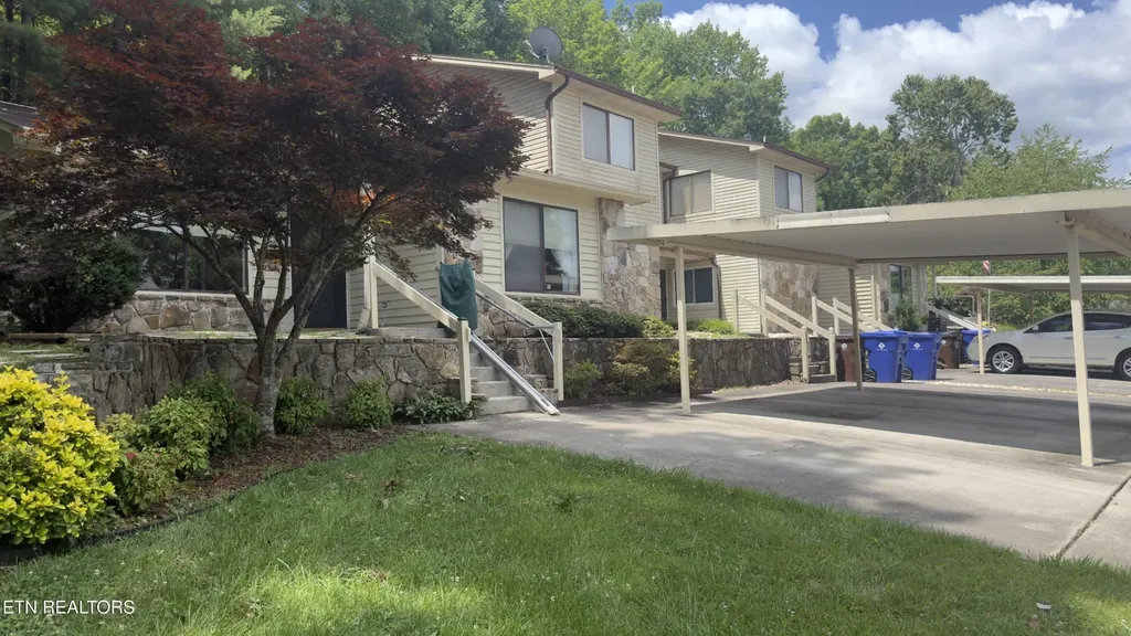 106 Hazleton Lane Oak Ridge TN 37830