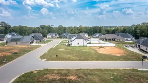 115 Bellshire Clarksville TN 37043