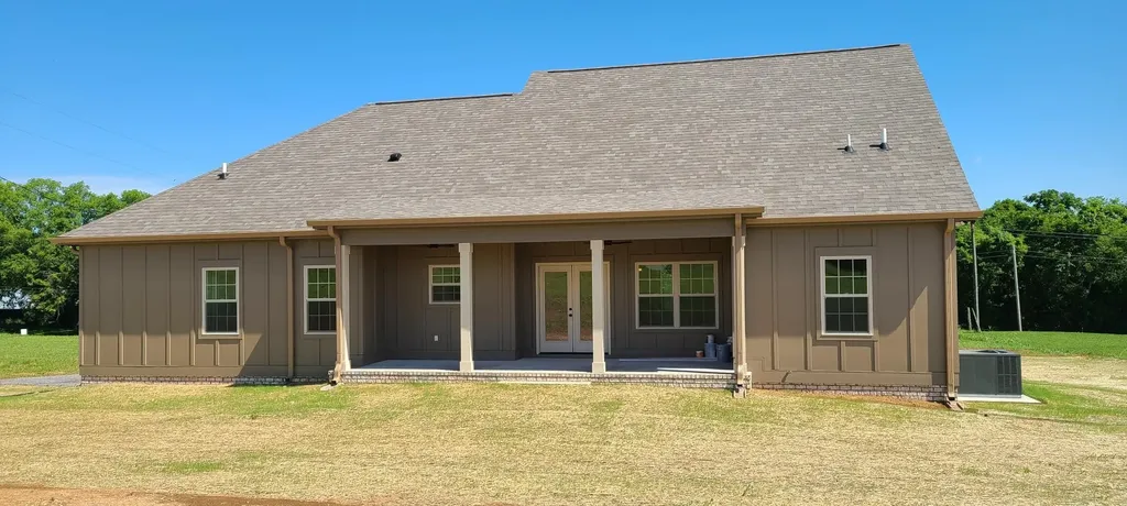 2115 Sims Road Shelbyville TN 37160