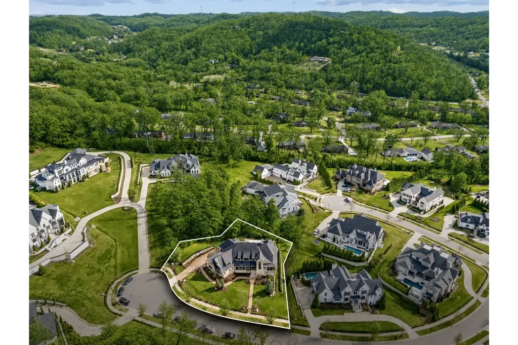 6453 Penrose Drive Brentwood TN 37027