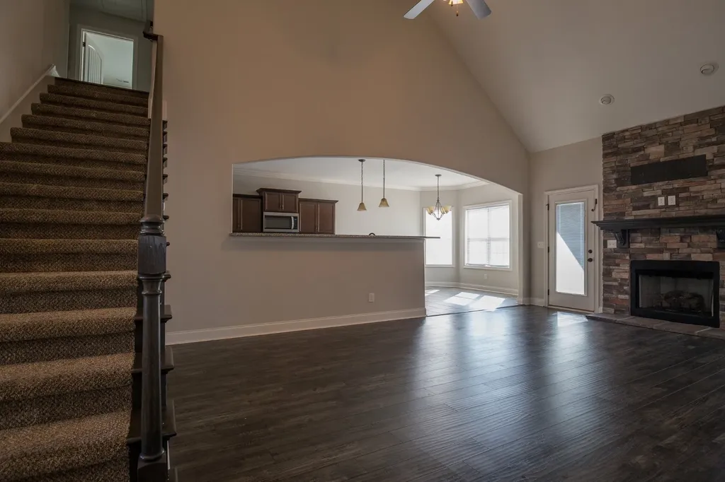 144 Thomas Traylor Lane Clarksville TN 37043