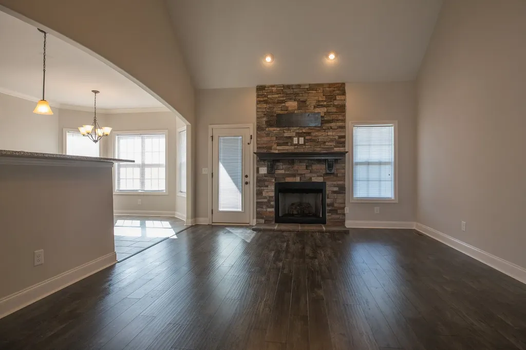 144 Thomas Traylor Lane Clarksville TN 37043