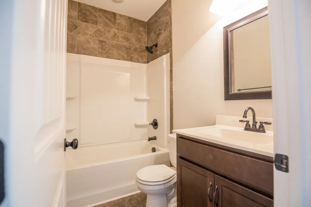 144 Thomas Traylor Lane Clarksville TN 37043