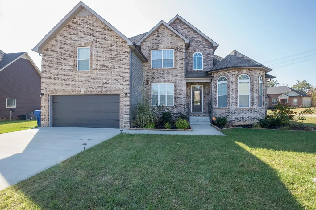 144 Thomas Traylor Lane Clarksville TN 37043
