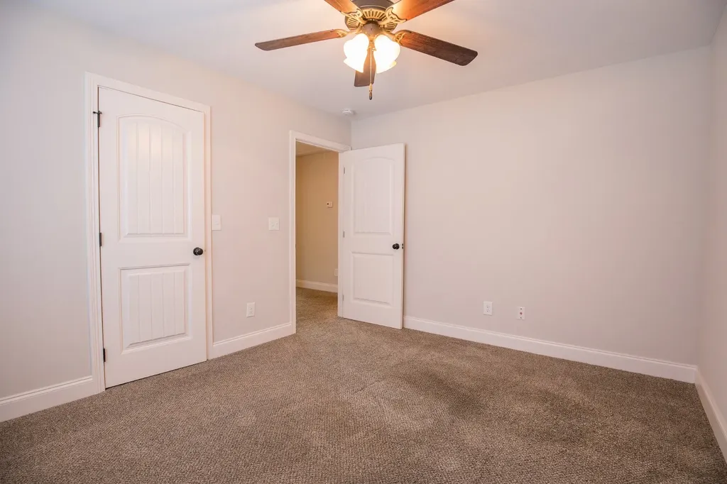144 Thomas Traylor Lane Clarksville TN 37043