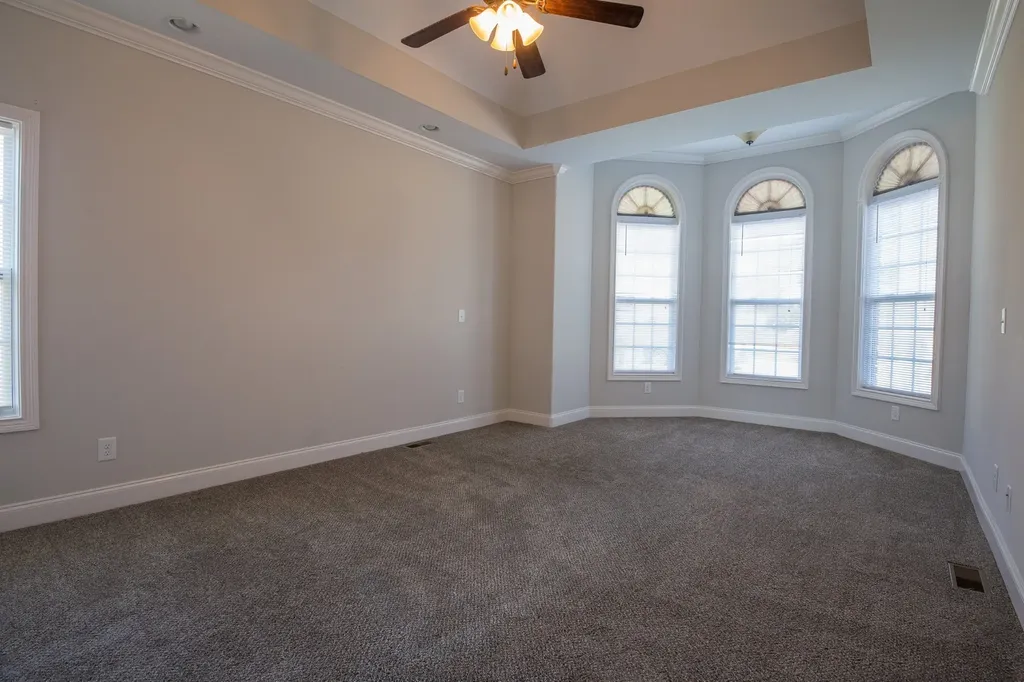 144 Thomas Traylor Lane Clarksville TN 37043