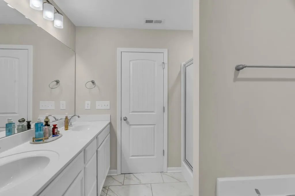 156 Rising Pvt Lane Gallatin TN 37066