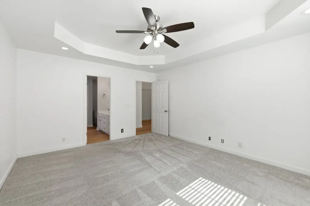 3085 Schoolside Street Murfreesboro TN 37128