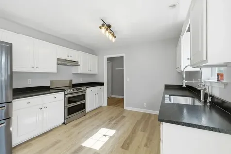 3085 Schoolside Street Murfreesboro TN 37128
